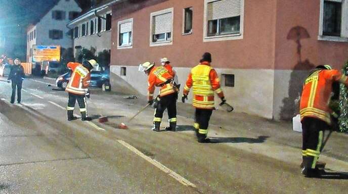 Drei Autos bei Unfall auf der Steinacher Hauptstraße beschädigt