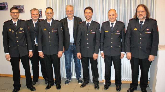 Viele Beförderungen bei der Hauptversammlung