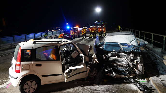 Tödlicher Verkehrsunfall auf der B33 in Höhe Steinach
