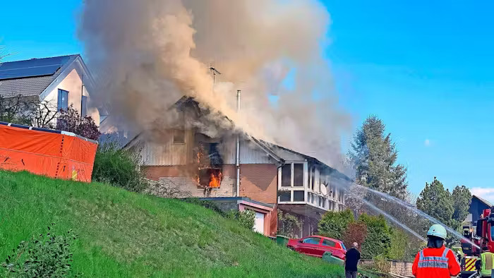 Eine Person kommt im Feuer ums&nbsp;Leben